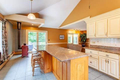4 Jonathan Ln, Townsend, MA 01474 photo 14