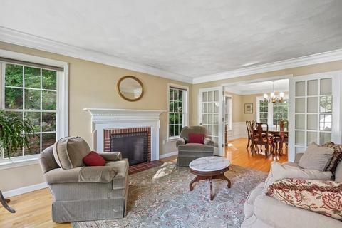 57 Hammersmith Dr, Saugus, MA 01906 photo 8