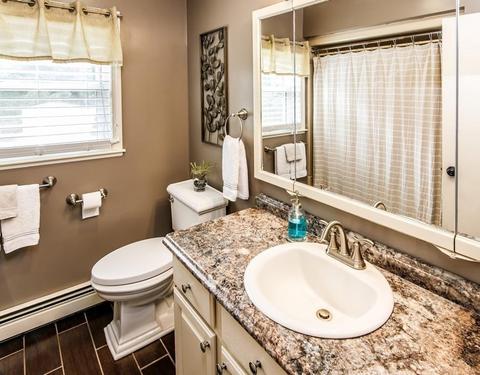 24 Pleasant St, Upton, MA 01568 photo 16