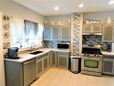 399 Central St, Springfield, MA 01105 photo 23