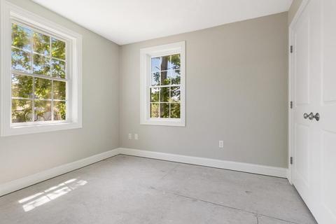 65 Longfellow Rd, Reading, MA 01867 photo 17