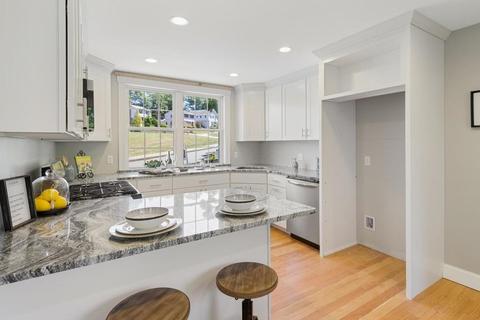 65 Longfellow Rd, Reading, MA 01867 photo 7