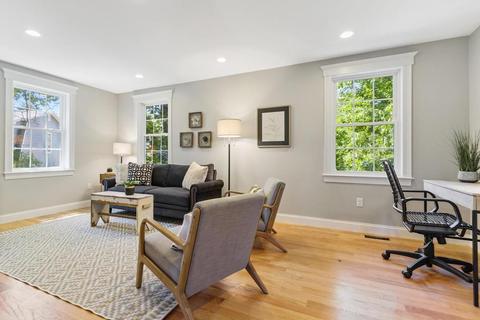 65 Longfellow Rd, Reading, MA 01867 photo 4