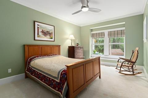 38 Mill St, Dover, MA 02030 photo 23