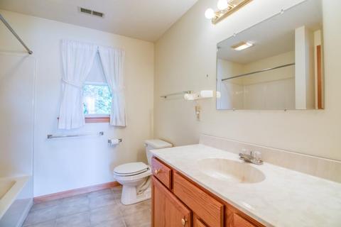 14 Pheasant Dr, Springfield, MA 01119 photo 15