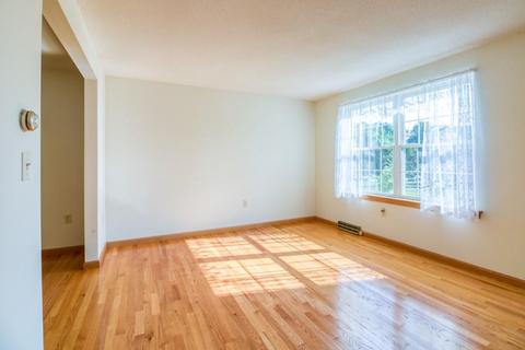 14 Pheasant Dr, Springfield, MA 01119 photo 13