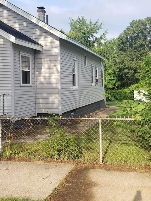 46 Beauregard St, Springfield, MA 01151 photo 12