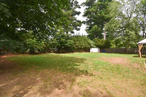 32 Garcia St, Springfield, MA 01129 photo 29