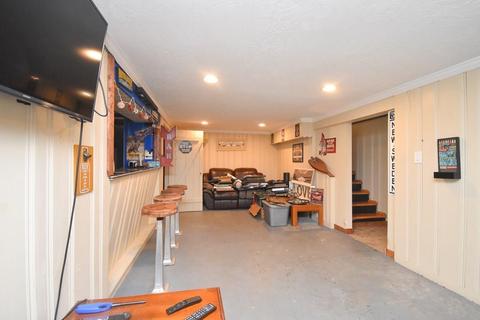 32 Garcia St, Springfield, MA 01129 photo 20