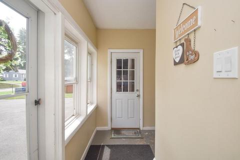 32 Garcia St, Springfield, MA 01129 photo 27