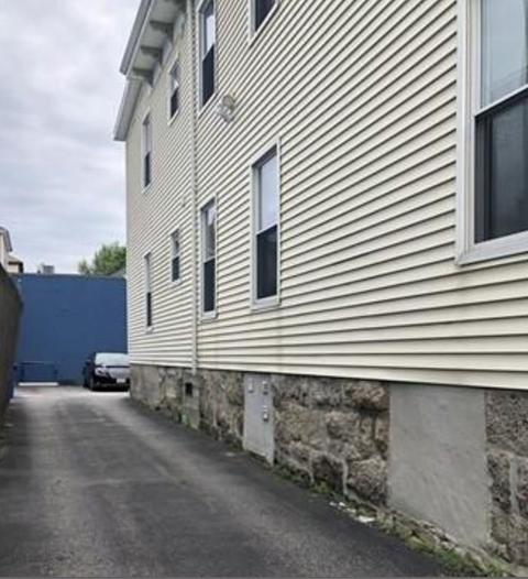 870 Maple St #1, Fall River, MA 02720 photo 3