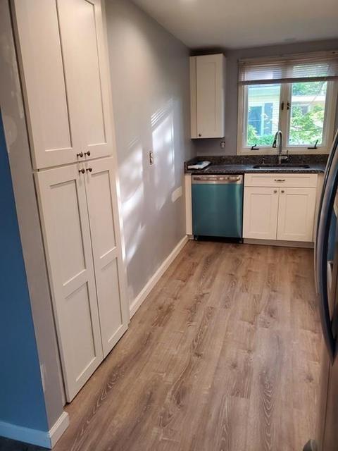 11 Walnut St, Danvers, MA 01923 photo 3
