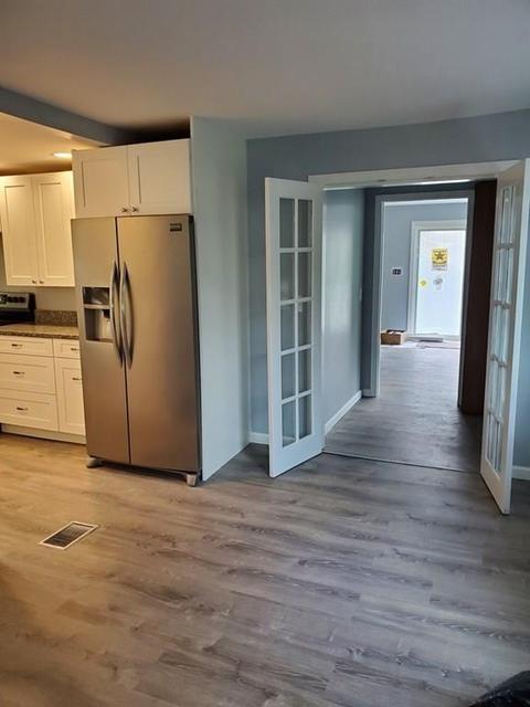 11 Walnut St, Danvers, MA 01923 photo 4