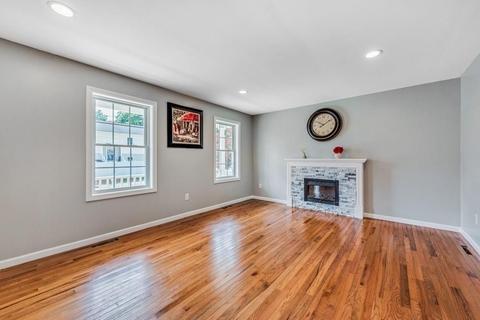 7 Wilmington, Springfield, MA 01119 photo 7