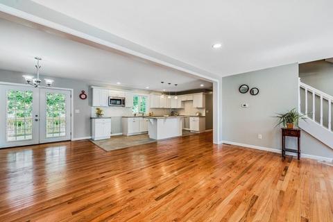 7 Wilmington, Springfield, MA 01119 photo 8
