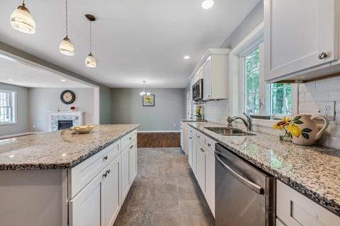 7 Wilmington, Springfield, MA 01119 photo 5