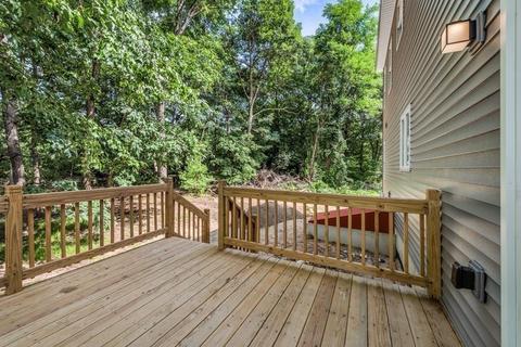 7 Wilmington, Springfield, MA 01119 photo 18