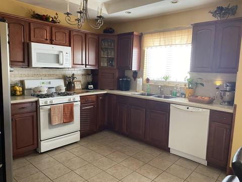 489 Lindsey St, Fall River, MA 02720 photo 5