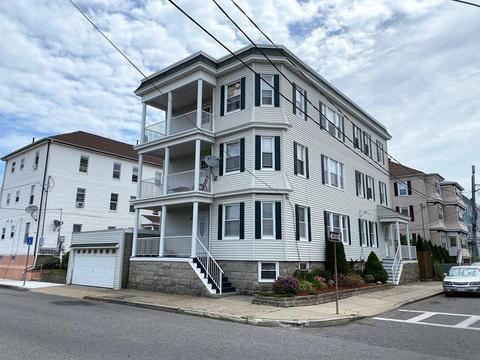 489 Lindsey St, Fall River, MA 02720 photo 1
