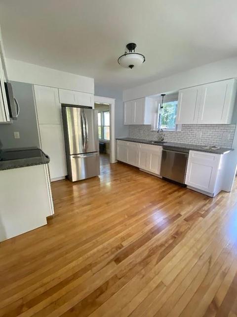 64 Chilson St, Springfield, MA 01118 photo 11
