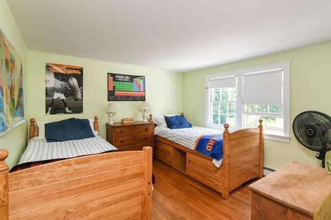 3 Emerald St, Hingham, MA 02043 photo 10