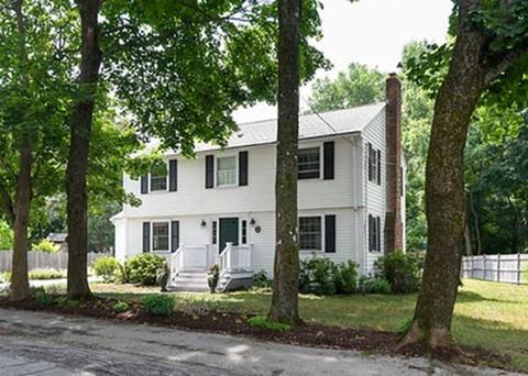 3 Emerald St, Hingham, MA 02043 photo 1