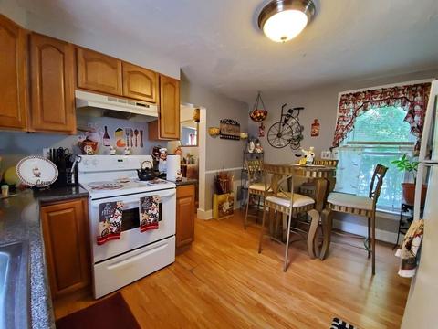 20 Elm St, Webster, MA 01570 photo 3