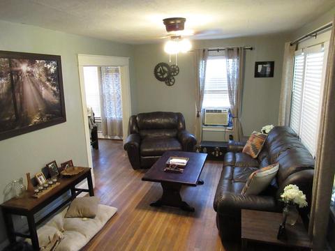 104 Rollins St, Springfield, MA 01109 photo 5