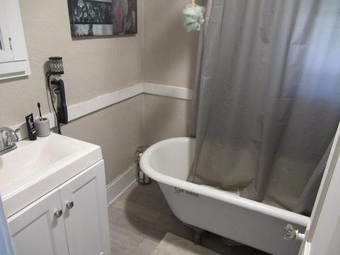 104 Rollins St, Springfield, MA 01109 photo 11
