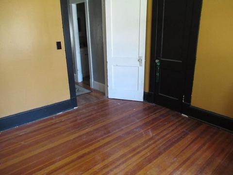 104 Rollins St, Springfield, MA 01109 photo 10