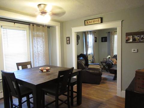 104 Rollins St, Springfield, MA 01109 photo 2