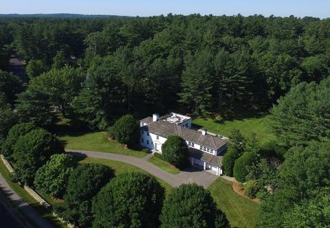 33 Juniper Rd, Weston, MA 02493 photo 1