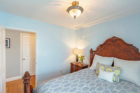 57 Florence St, Fall River, MA 02720 photo 14