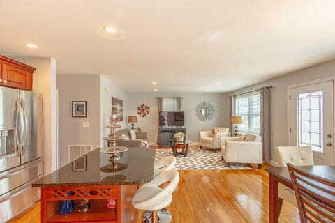 57 Florence St, Fall River, MA 02720 photo 9