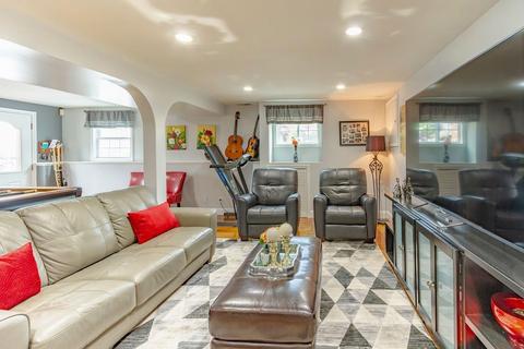 57 Florence St, Fall River, MA 02720 photo 27