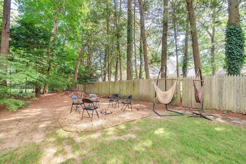 15 Redstone Dr, Springfield, MA 01118 photo 30