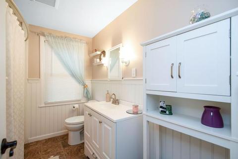 15 Redstone Dr, Springfield, MA 01118 photo 23
