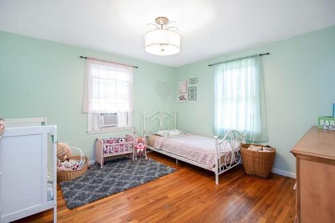 15 Redstone Dr, Springfield, MA 01118 photo 25
