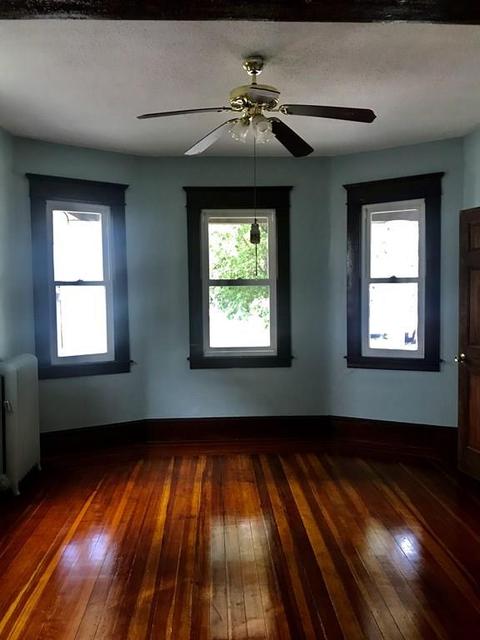 67 Silver St, Springfield, MA 01107 photo 3