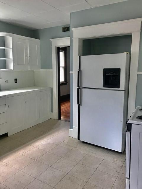 67 Silver St, Springfield, MA 01107 photo 8
