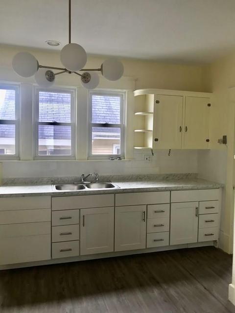67 Silver St, Springfield, MA 01107 photo 13