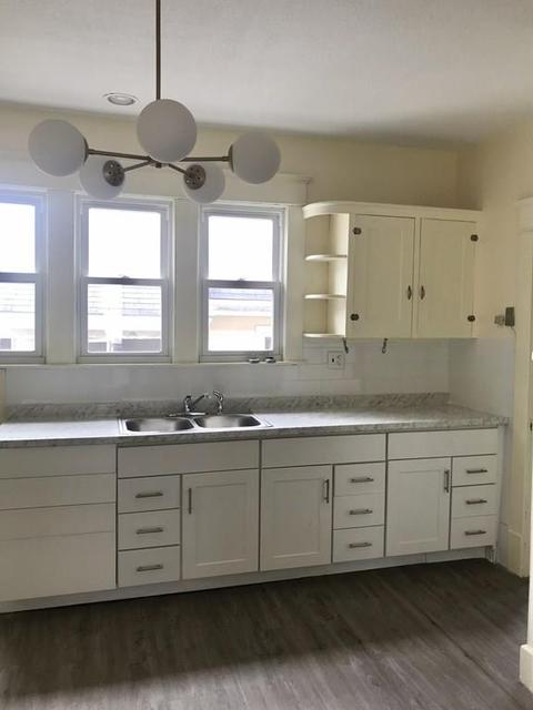 67 Silver St, Springfield, MA 01107 photo 11