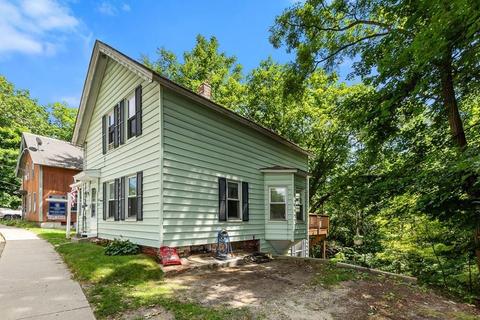 451 Hapgood St, Athol, MA 01331 photo 2