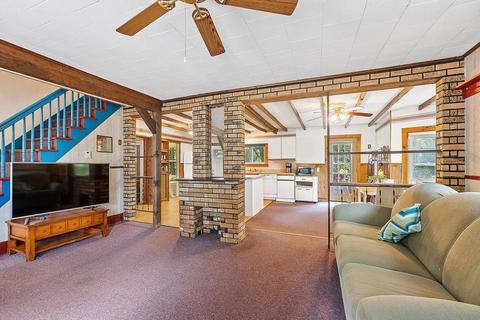 451 Hapgood St, Athol, MA 01331 photo 5