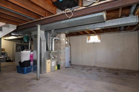 21 Brian Rd, Lowell, MA 01850 photo 17