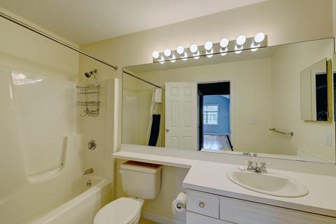700 Shore Dr #1108, Fall River, MA 02721 photo 10