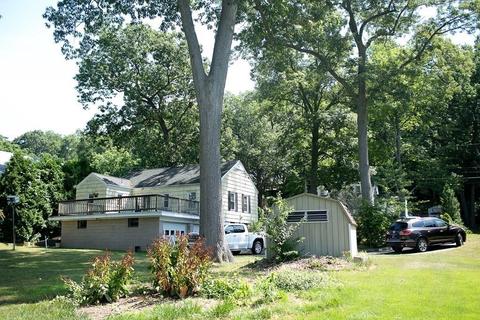 280 Harkness Ave, Springfield, MA 01118 photo 8
