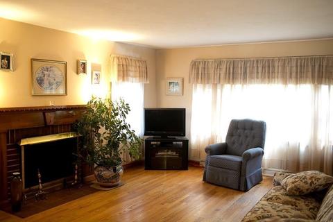 280 Harkness Ave, Springfield, MA 01118 photo 19