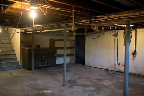 280 Harkness Ave, Springfield, MA 01118 photo 33