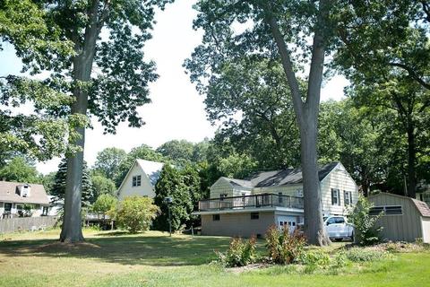 280 Harkness Ave, Springfield, MA 01118 photo 9